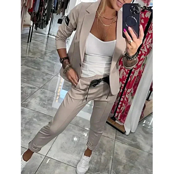 Ariane | Set di Blazer e Pantaloni Eleganti