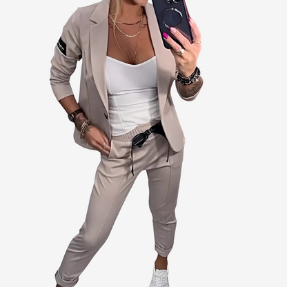 Anne™ Completo Moderno