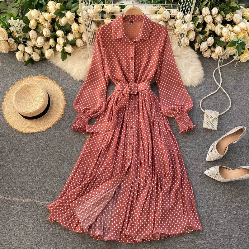Abito Plissettato di Chiffon con Pois