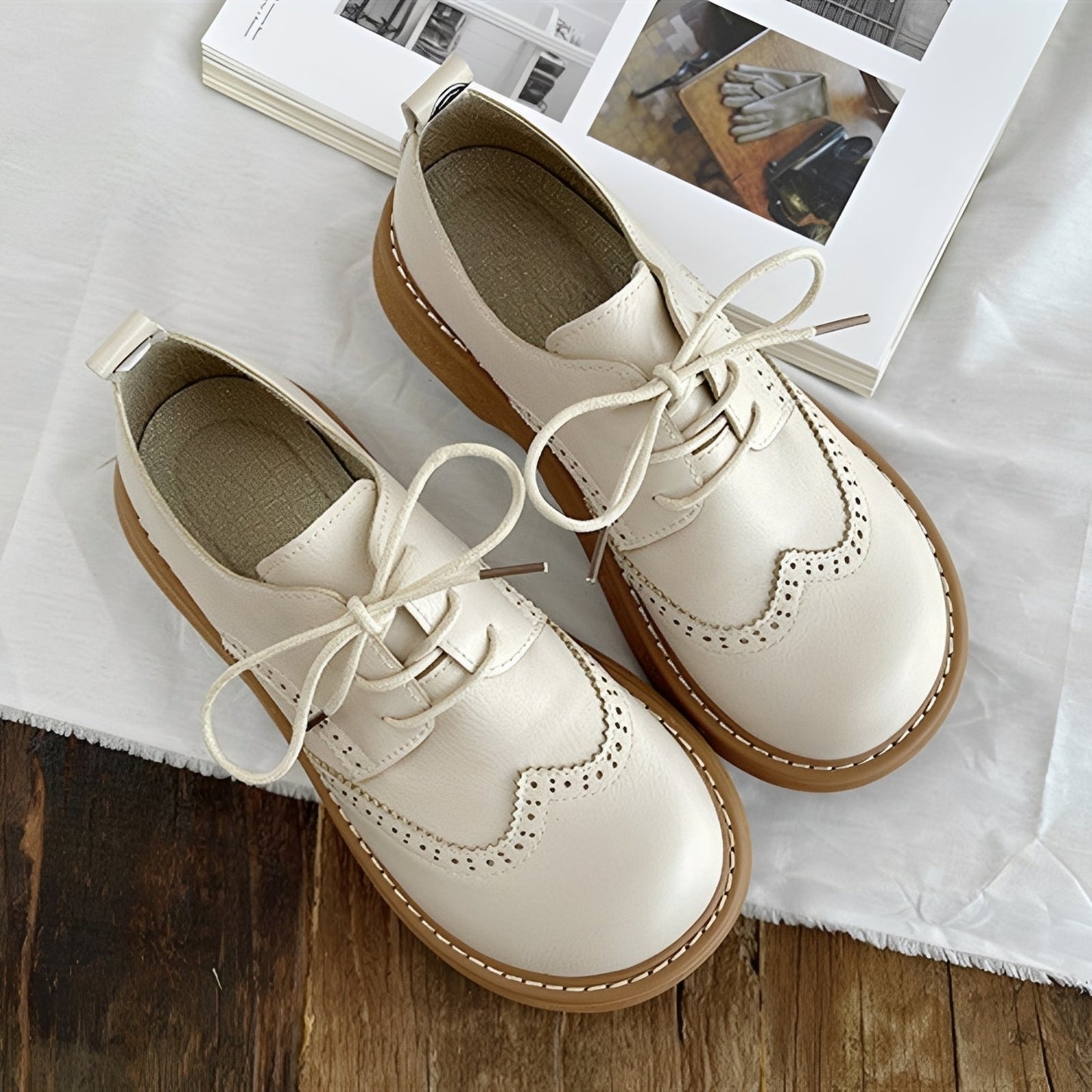 Vanessa - Classiche scarpe Oxford in pelle per donna