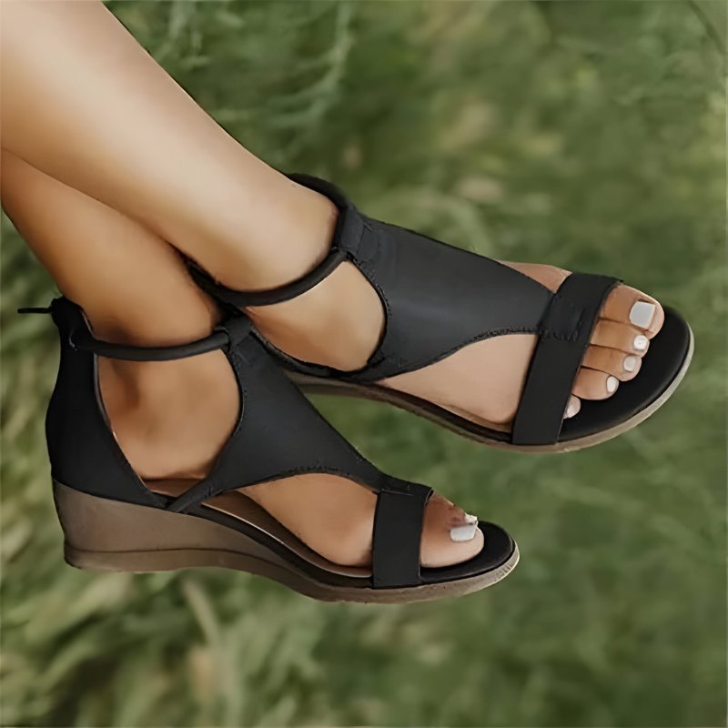 Fillippa - Sandalo con zeppa elegante