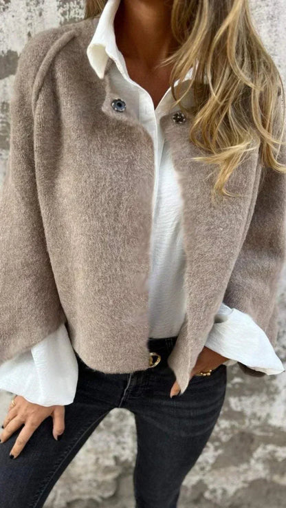 Tess™ | Cardigan Moderno in lana Premium