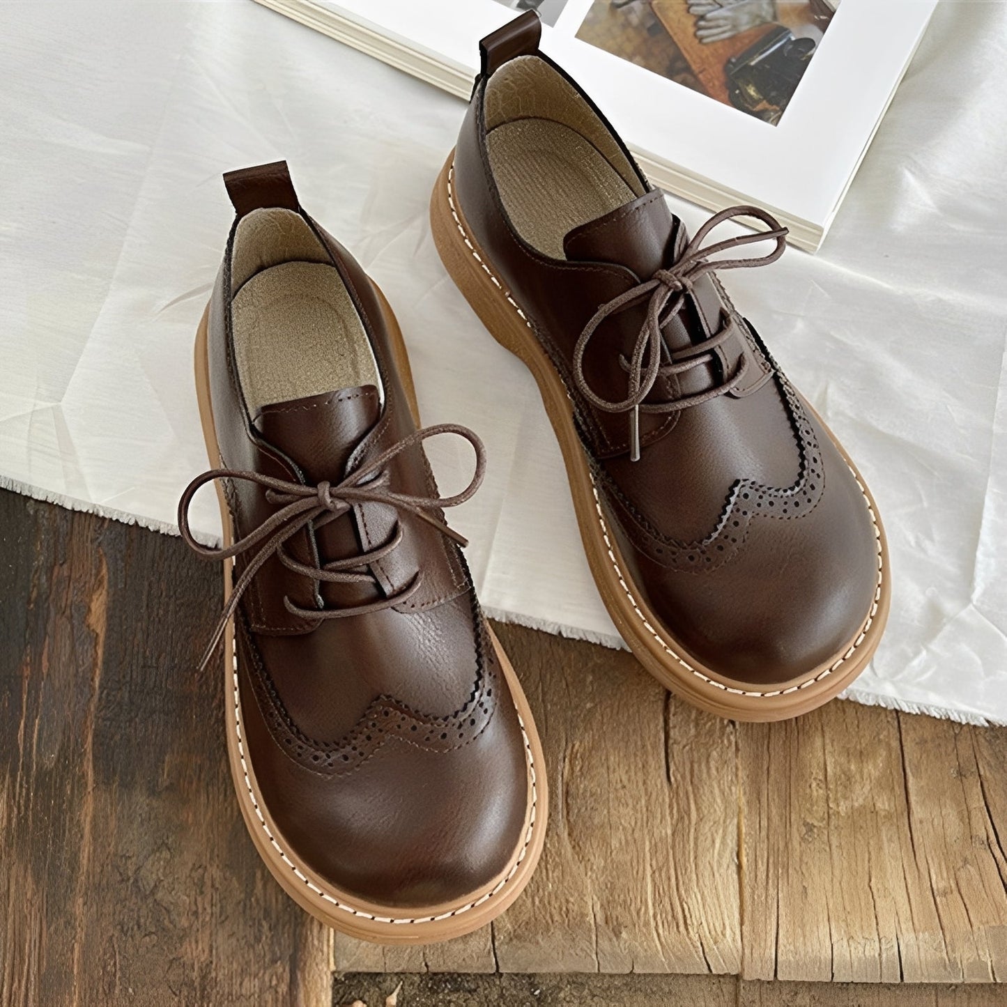 Vanessa - Classiche scarpe Oxford in pelle per donna