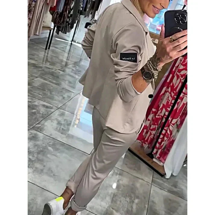 Ariane | Set di Blazer e Pantaloni Eleganti