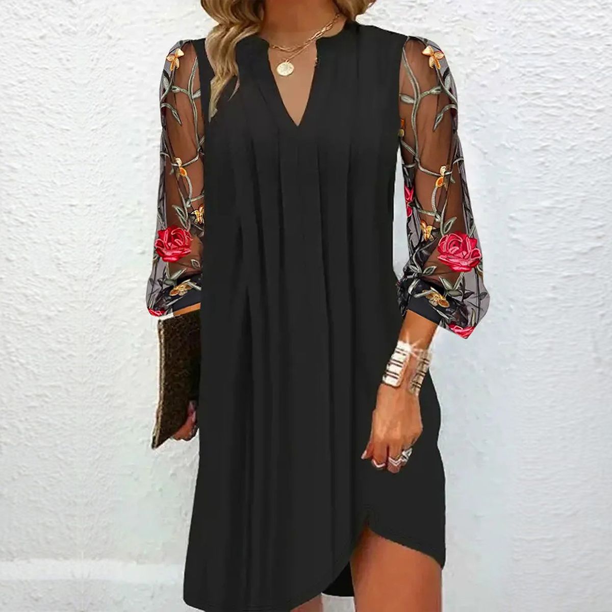 JANE – ABITO NERO ELEGANTE CON MANICHE TRASPARENTI BORDADAS