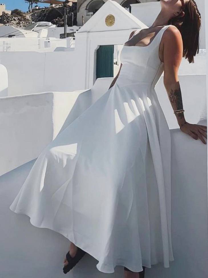Elara | Abito midi di Taglio Cuadrado Elegante