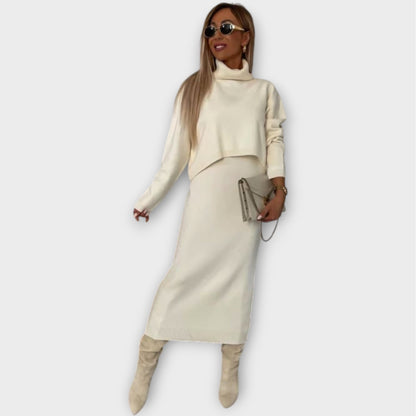 Il Completo di Maglione e Gonna Luxe Knit