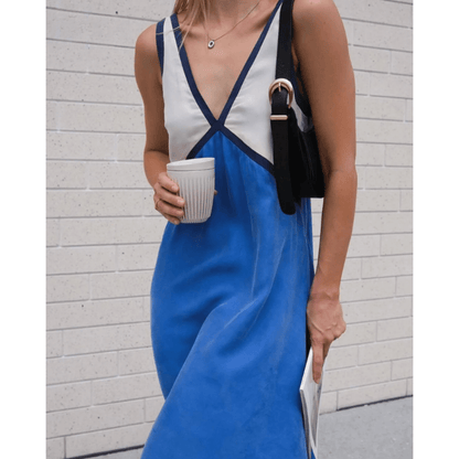 RENATA | ABITO CON SCOLLO A V