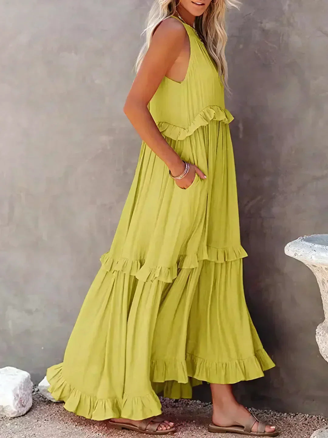 Ilona - Abito Halter con Volant e Tasche Maxi