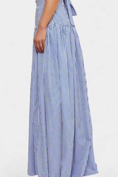 Ippolita Camicia a collo alto a righe e gonna da tailleur Plissettata