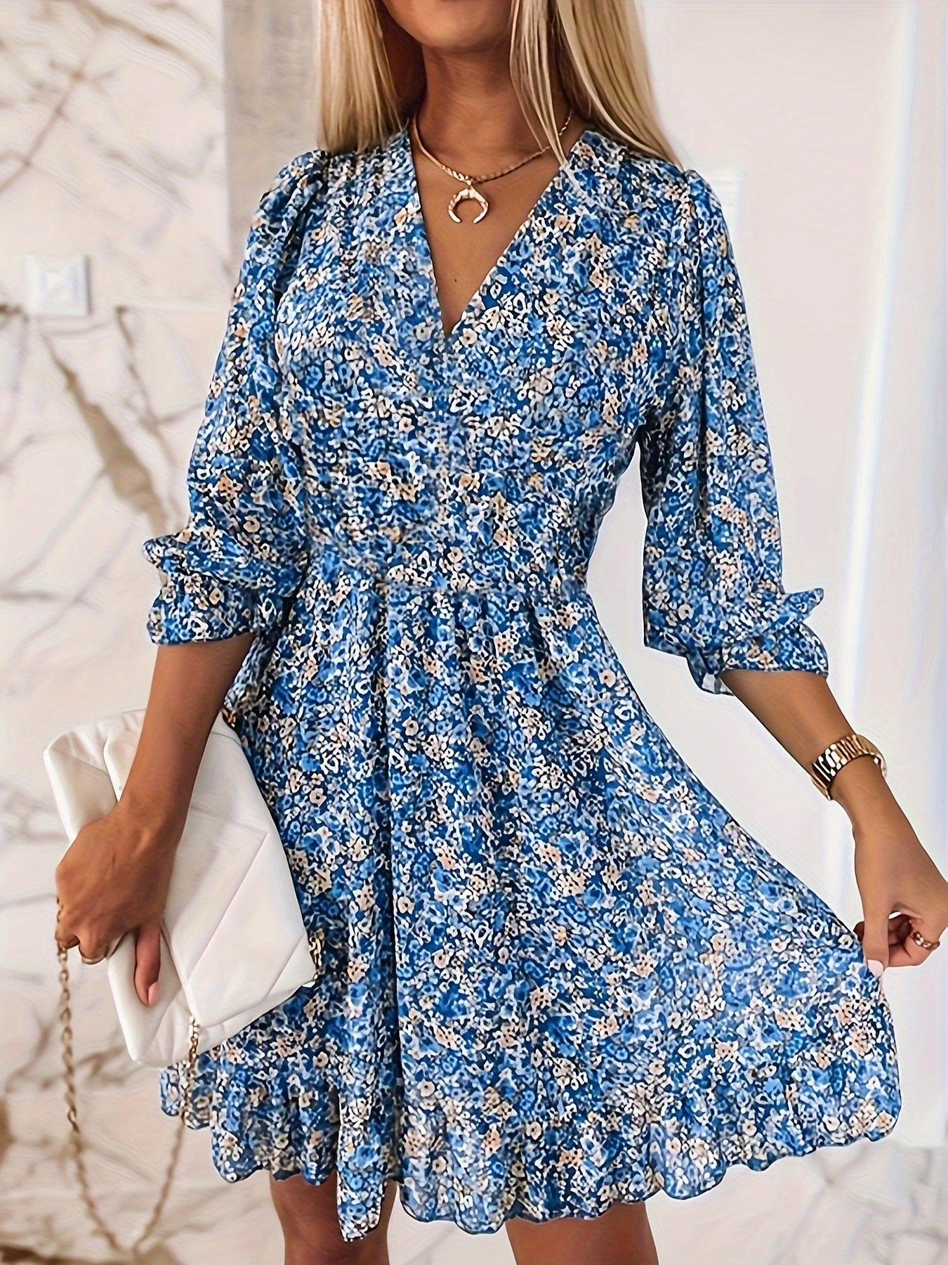 Evie | Mini Abito Elegante con Volant Floreali