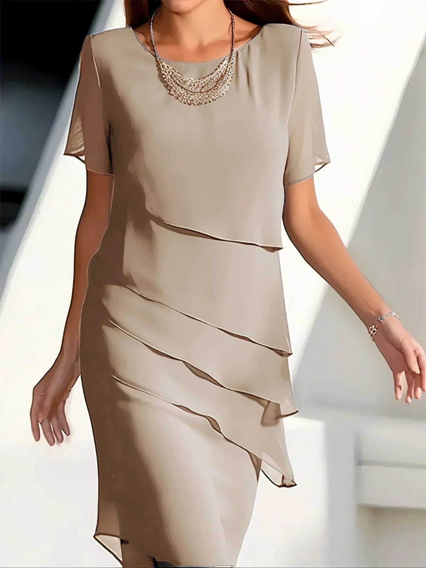 Sybil | Abito midi con Maniche corte