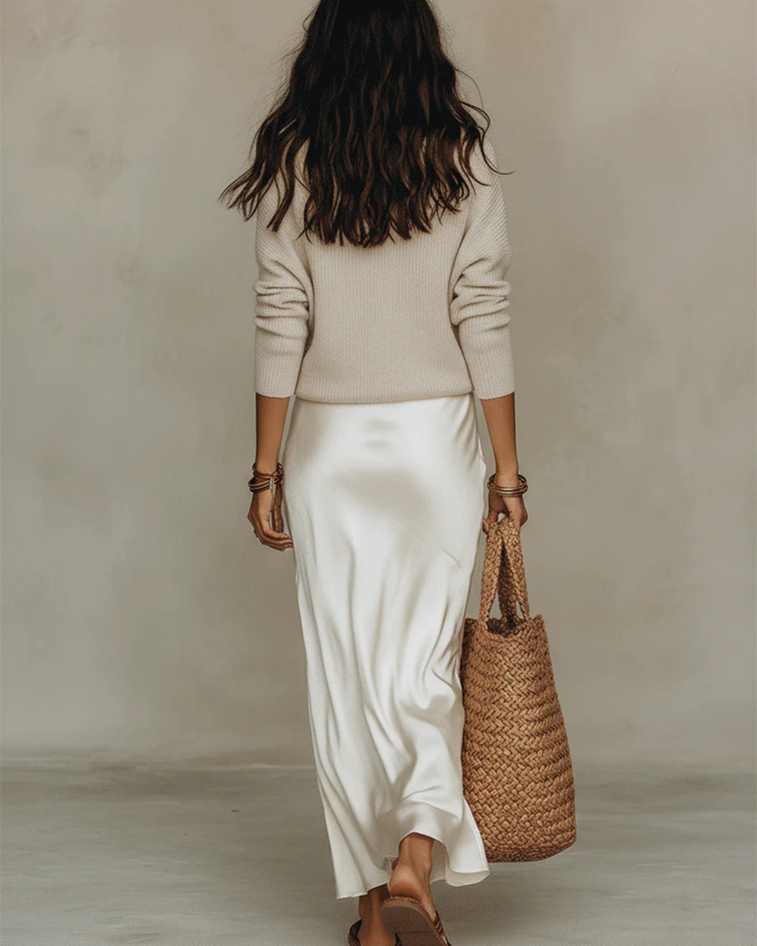 Elena | Abito midi in raso con Maglione Incluso