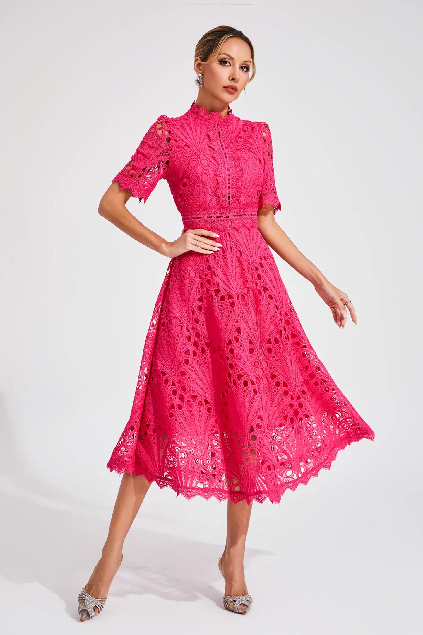 Hallie | Abito Midi di Pizzo