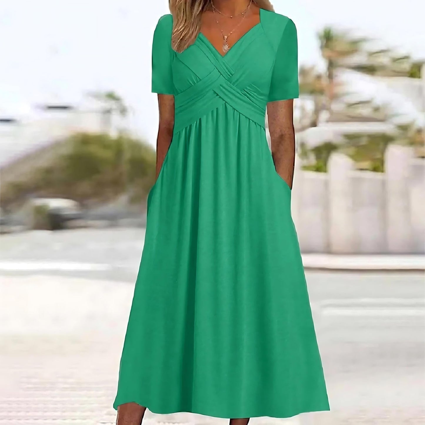 Elisa ™ | Elegante abito midi con control di abdomen valorizzante