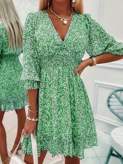 Evie | Mini Abito Elegante con Volant Floreali