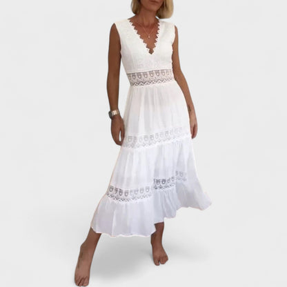 Patricia - Elegante abito in pizzo con collo a V