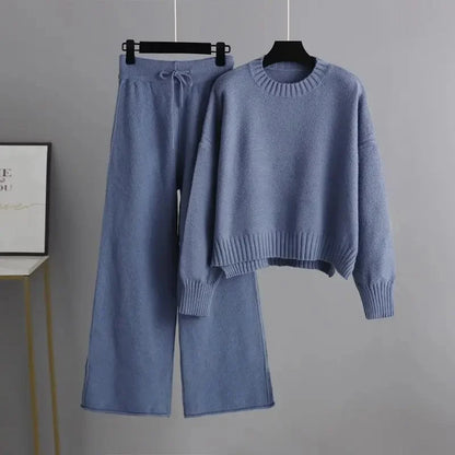 TALIA – SET DI MAGLIA CASUAL E MODERNO