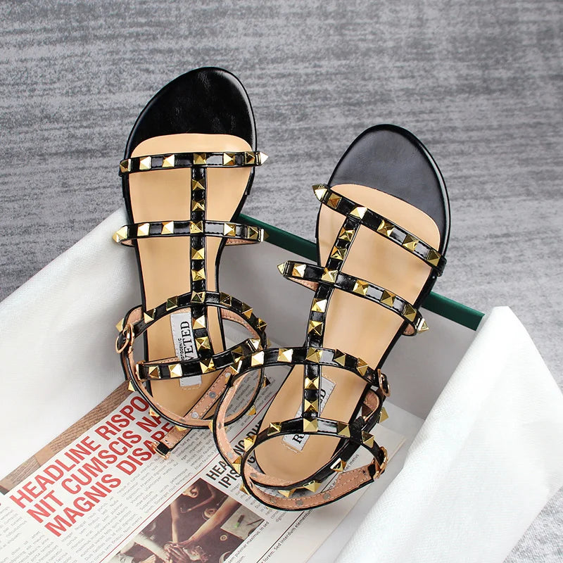 Pierina - Sandalo Chic con Tachuelas