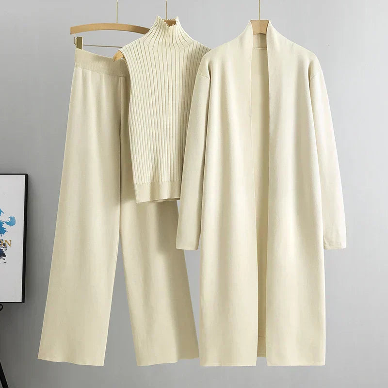 Charlotte | Eleganza senza tempo in un set tre pezzi