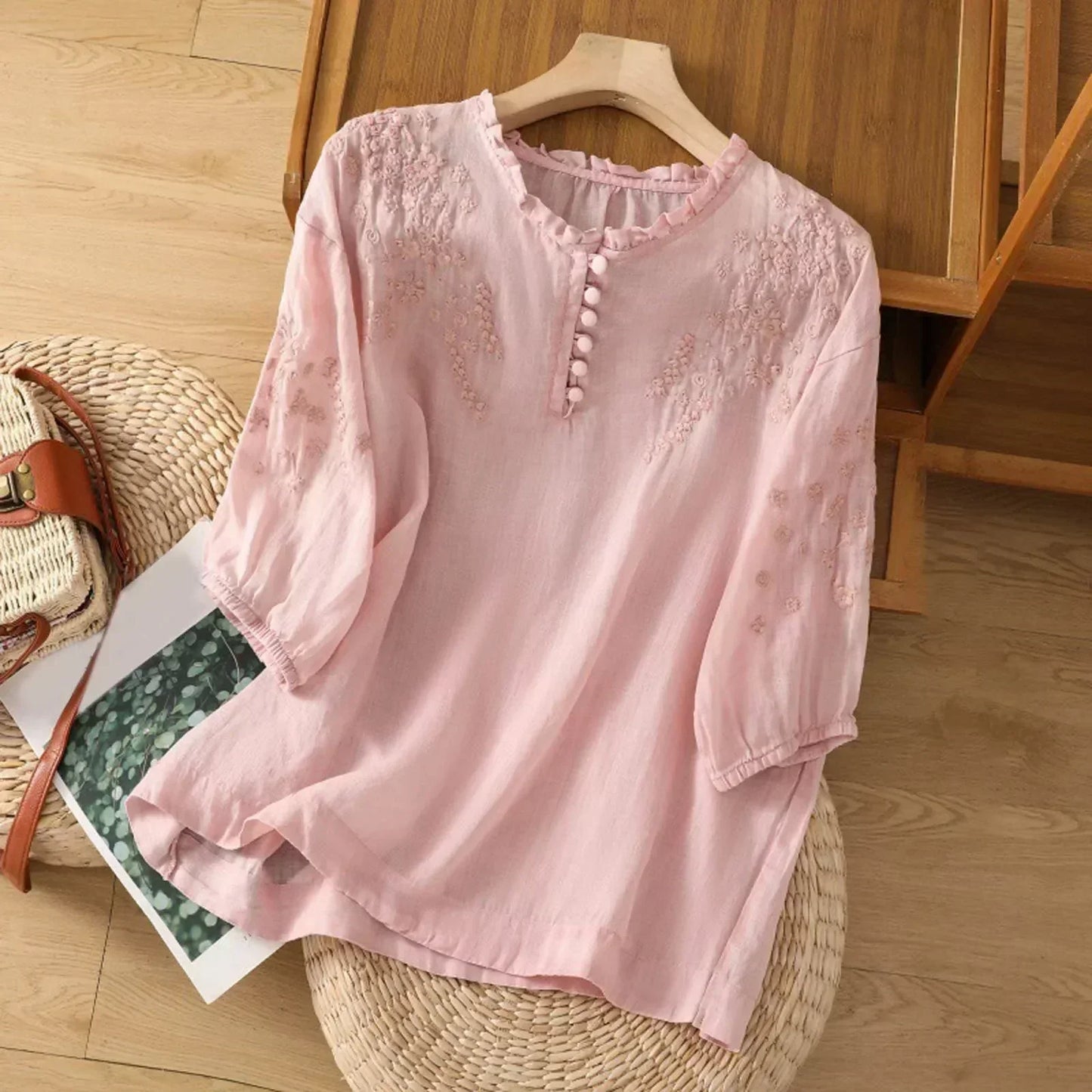 Evelyn – Blusa con bottoni Ricamata
