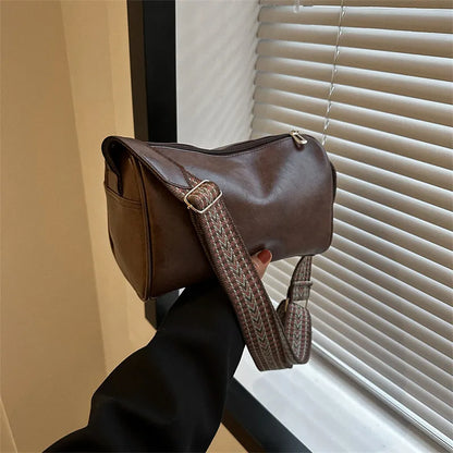 Bergfrid | BORSA A SPALLA elegante con tracolla moderna
