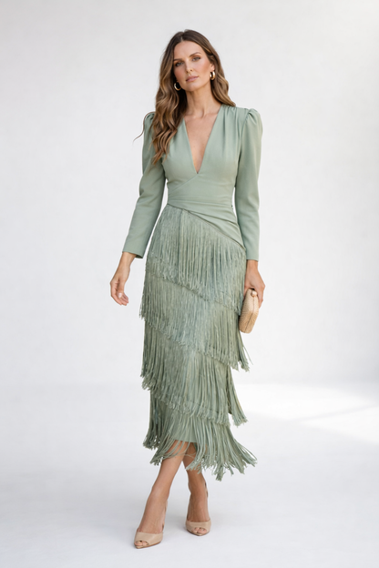 Abito midi Con Frange Elegante — Silhouette Raffinata e Dinamica