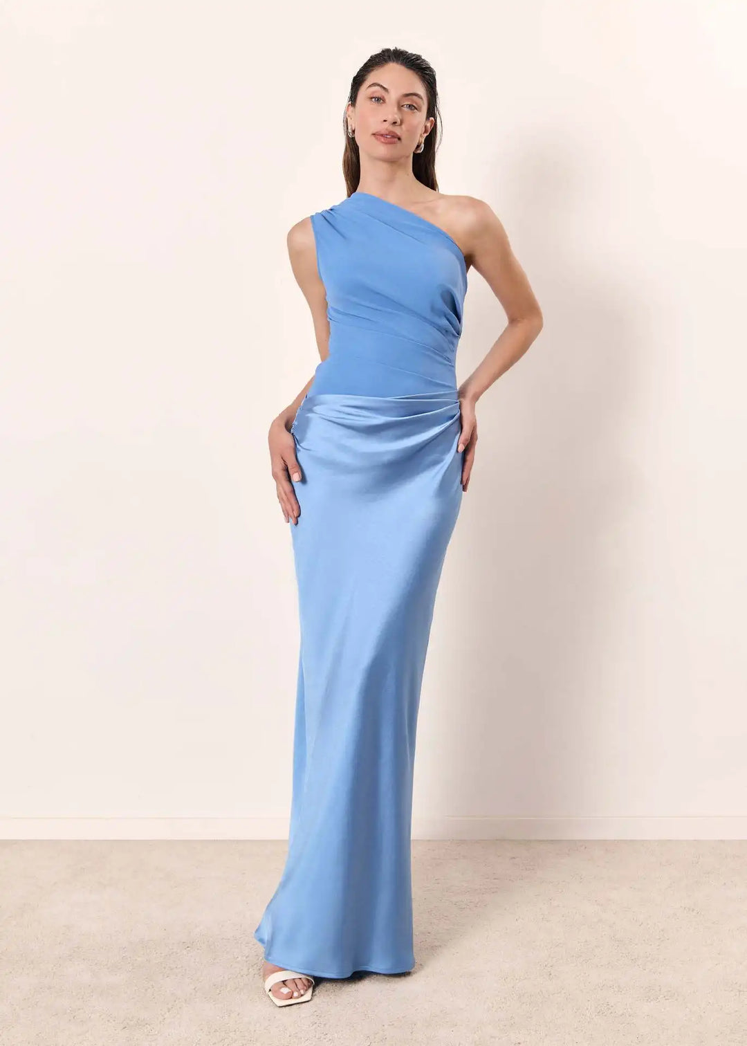 GABRIELLE – ABITO DA SERA ELEGANTE DI MONOSPALLA