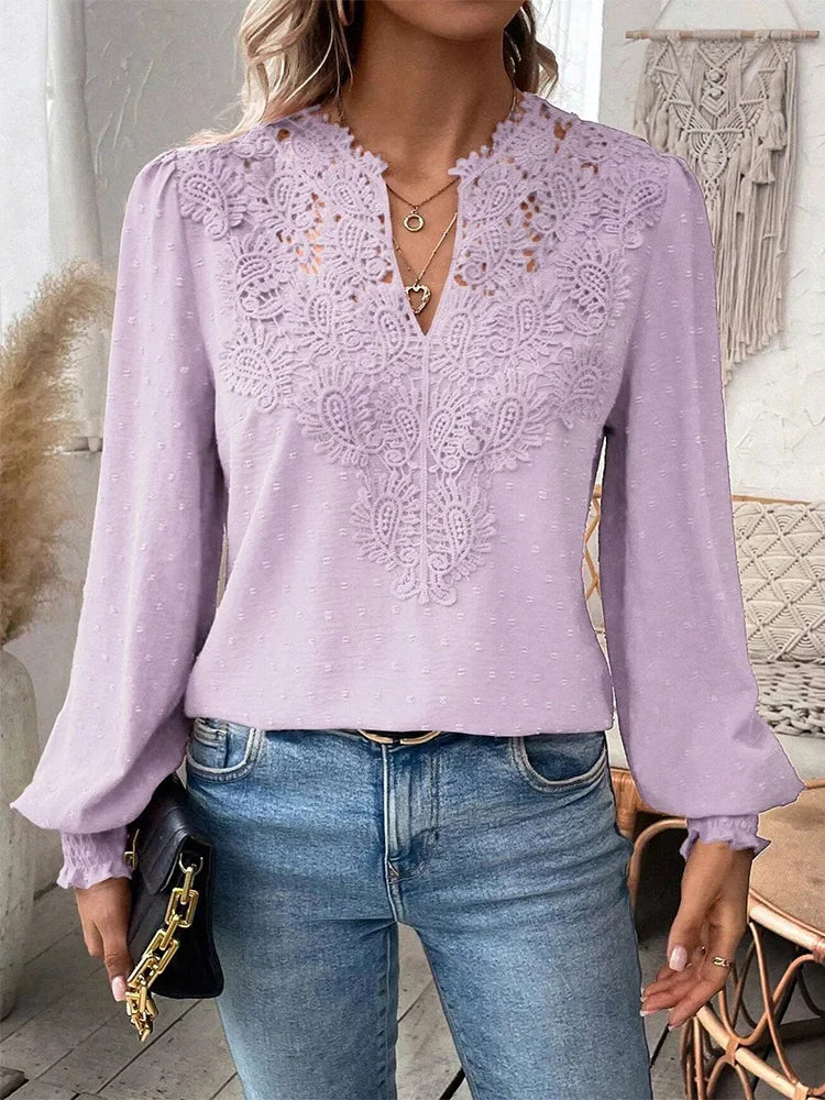 Sondra™ | Blusa in pizzo di Lusso con scollo a V