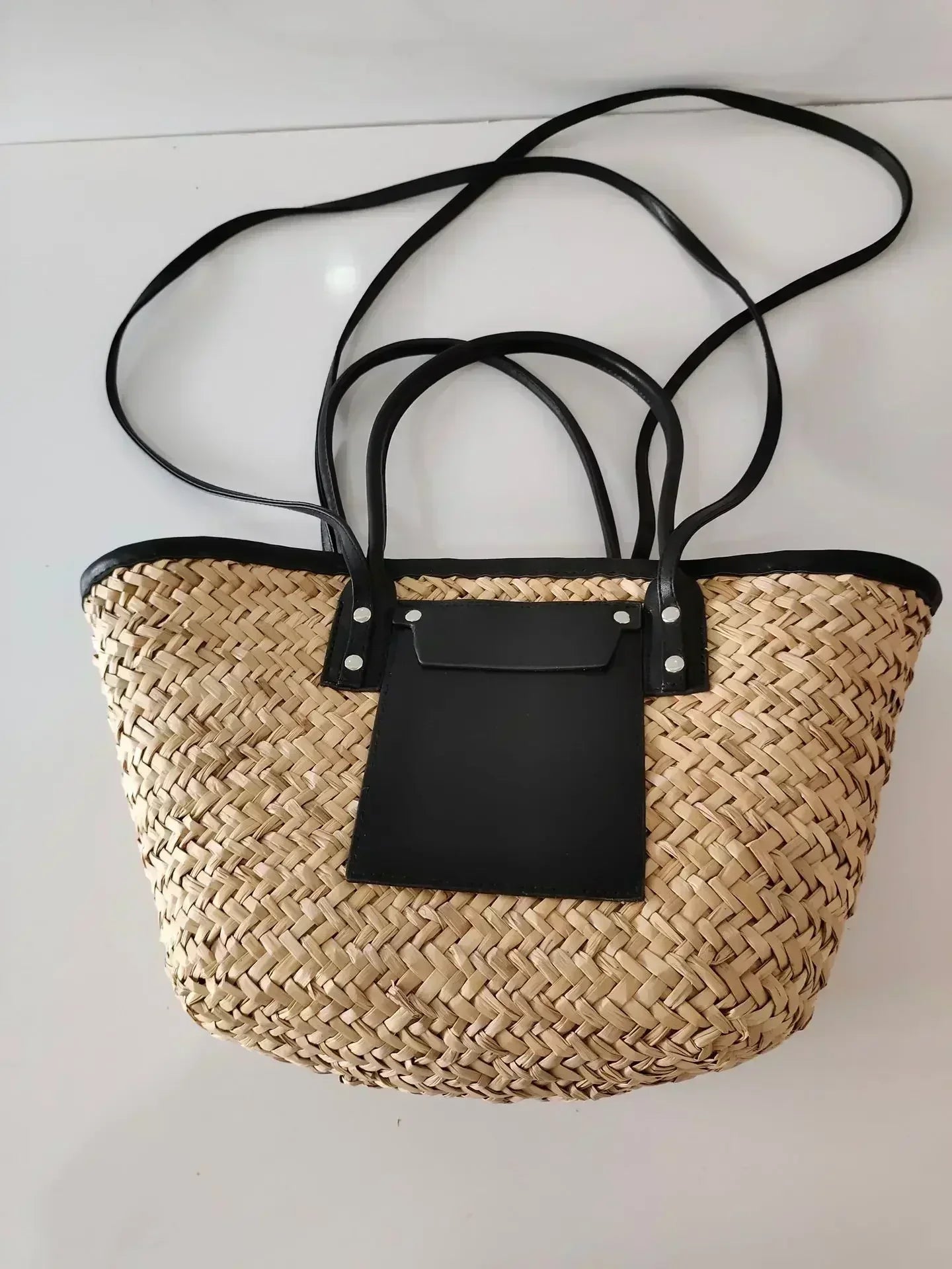 Torborg | Borsa Elegante di paglia con acentos di pelle