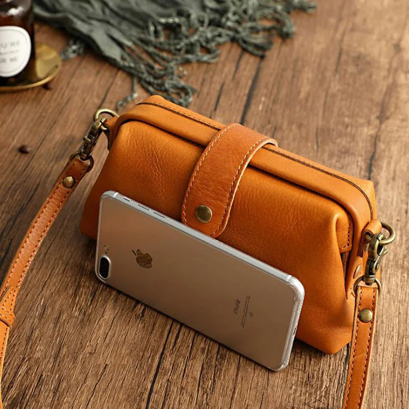Herdis | Borsa Classica e compatta in calda tonalità cognac