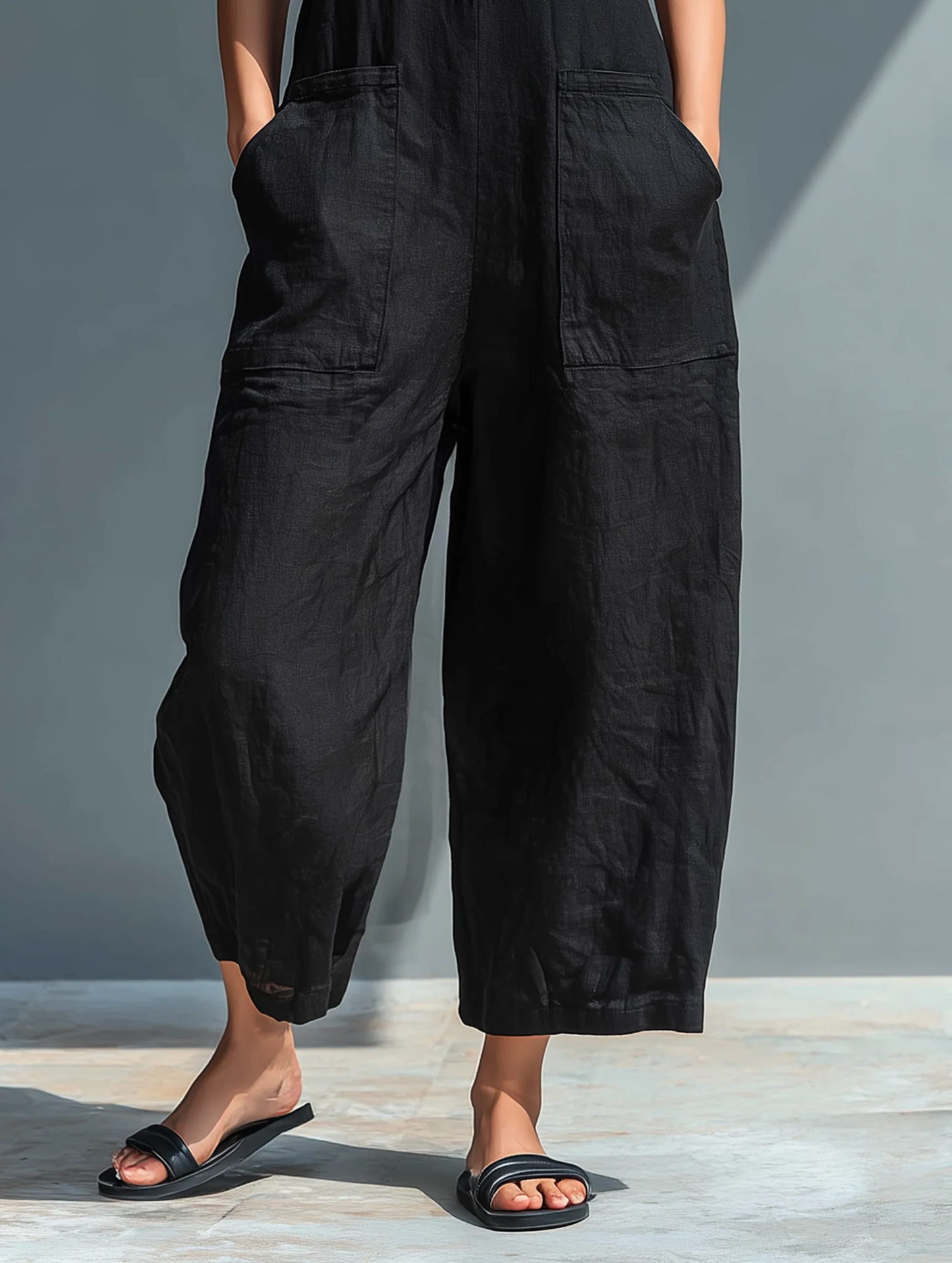 Lotte™ | Jumpsuit minimalista senza maniche