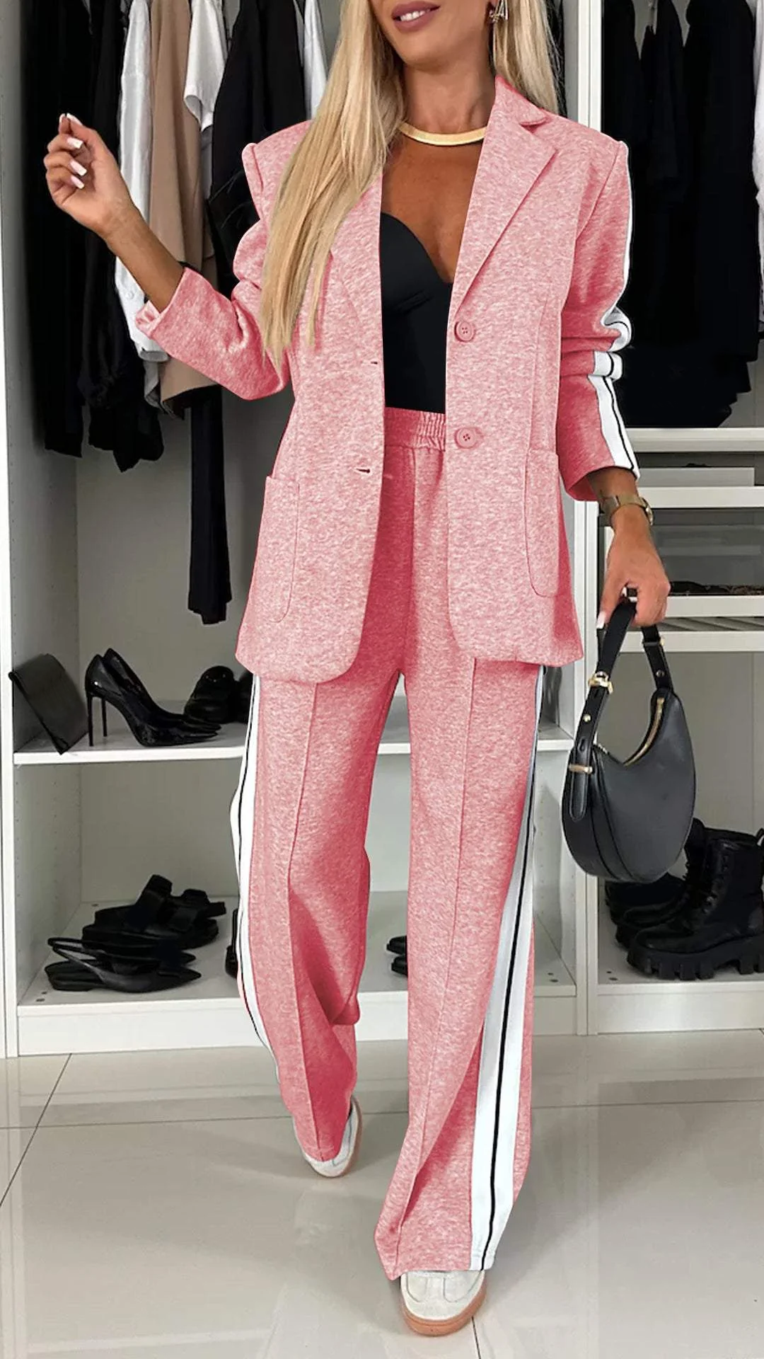 BRIELLE – SET DI BLAZER E JOGGER DEPORTIVO LUXE