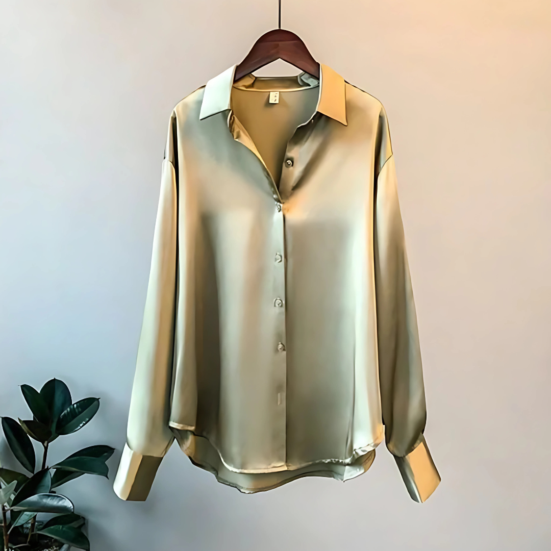Celine – Blusa Classica con bottoni