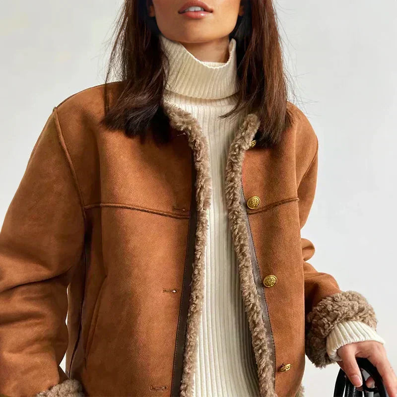 Isabel - Giacca in shearling con bottoni
