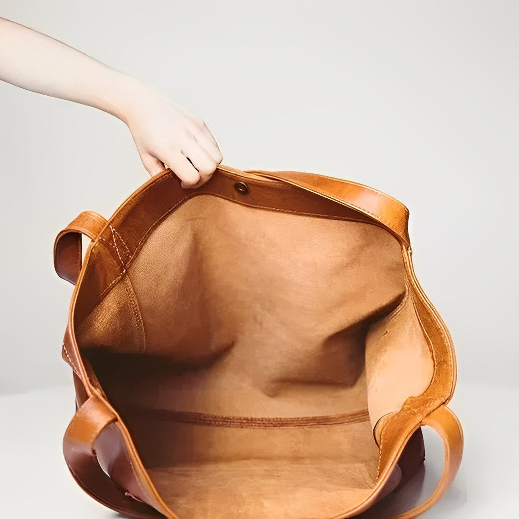 Brynfrid | Borsa Classica con Ampio Spazio