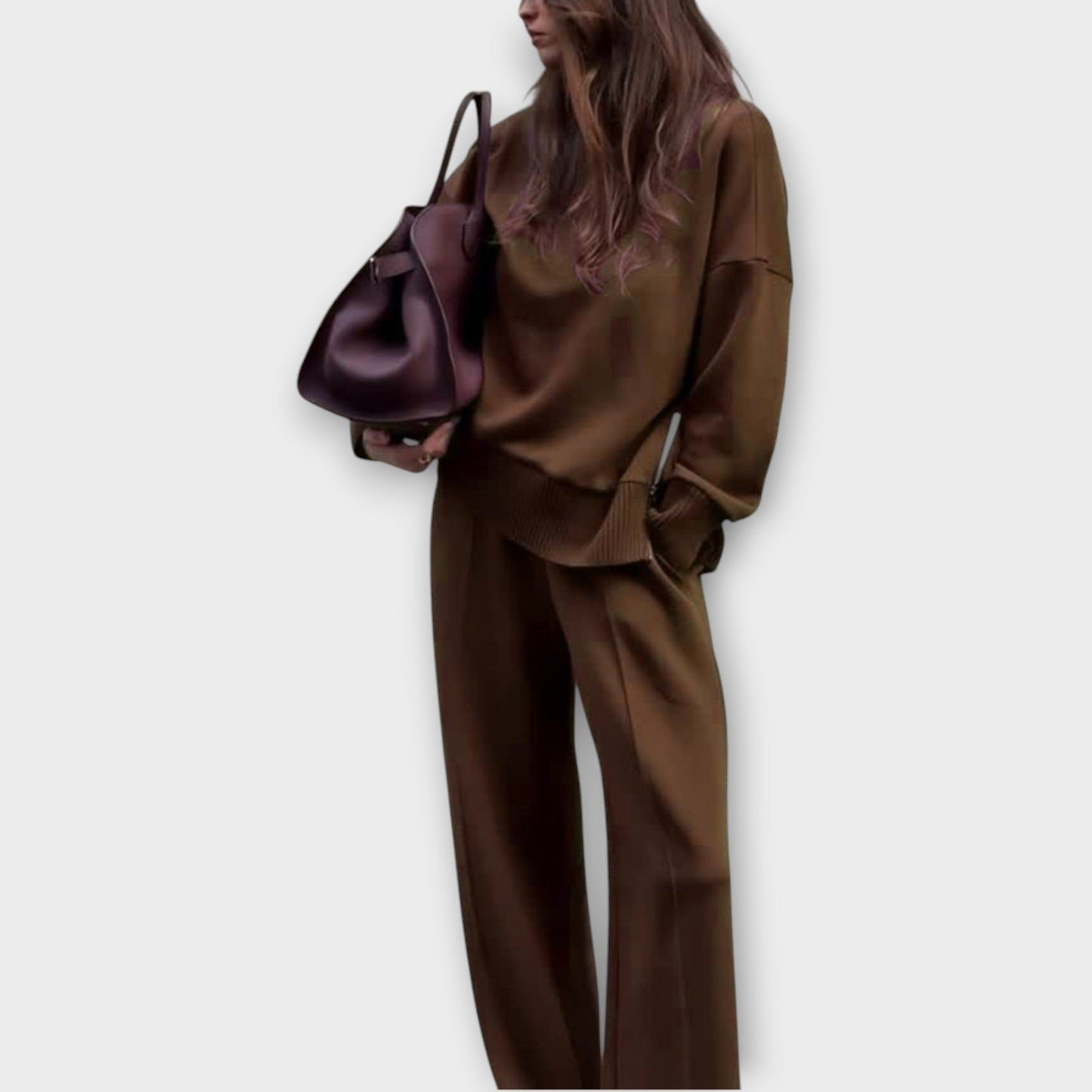 Set di Maglione Rilassato con Collo alto e Pantaloni a gamballarga