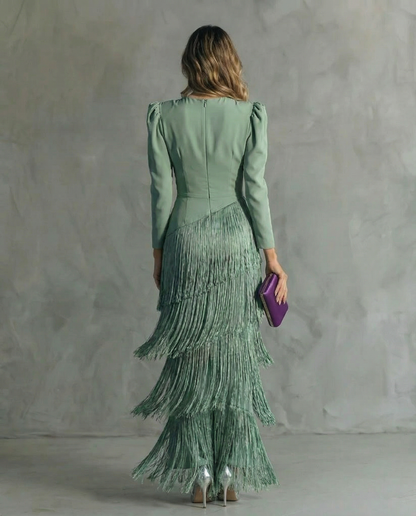 Clara ™ | Abito midi Elegante con Maniche di Frange