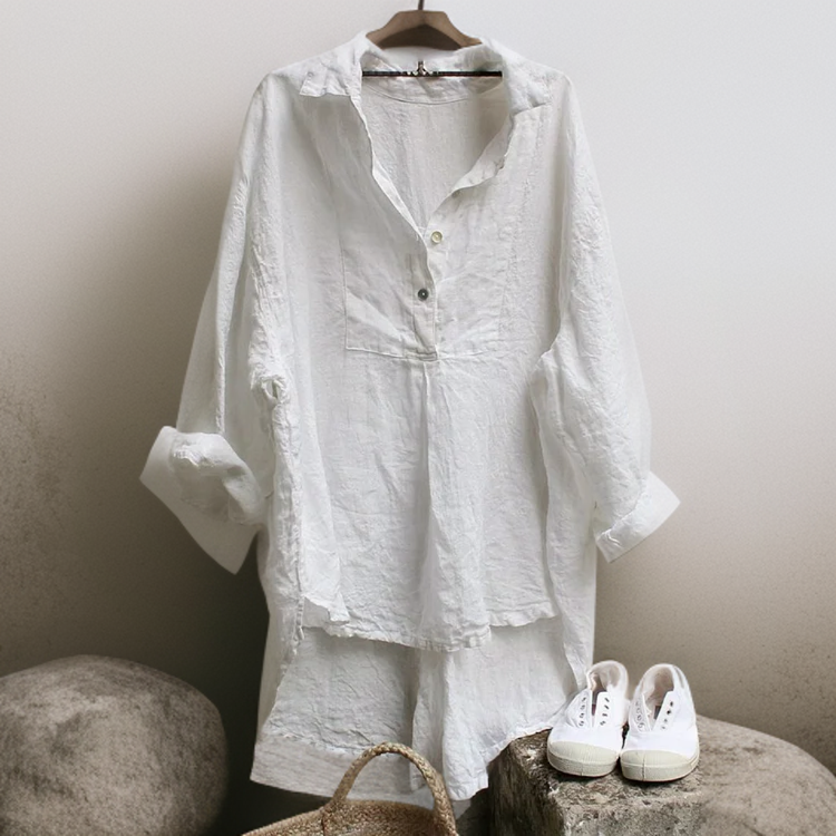 Jaila | Blusa Vintage con scollo a V e Bottoni