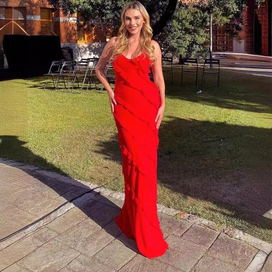 Adrienne – Abito Elegante con Volant
