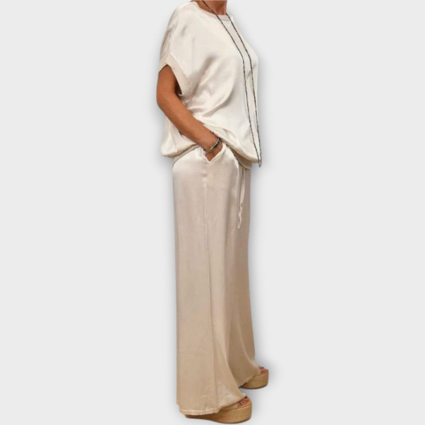 Set di Satin Luxe di Due pezzi