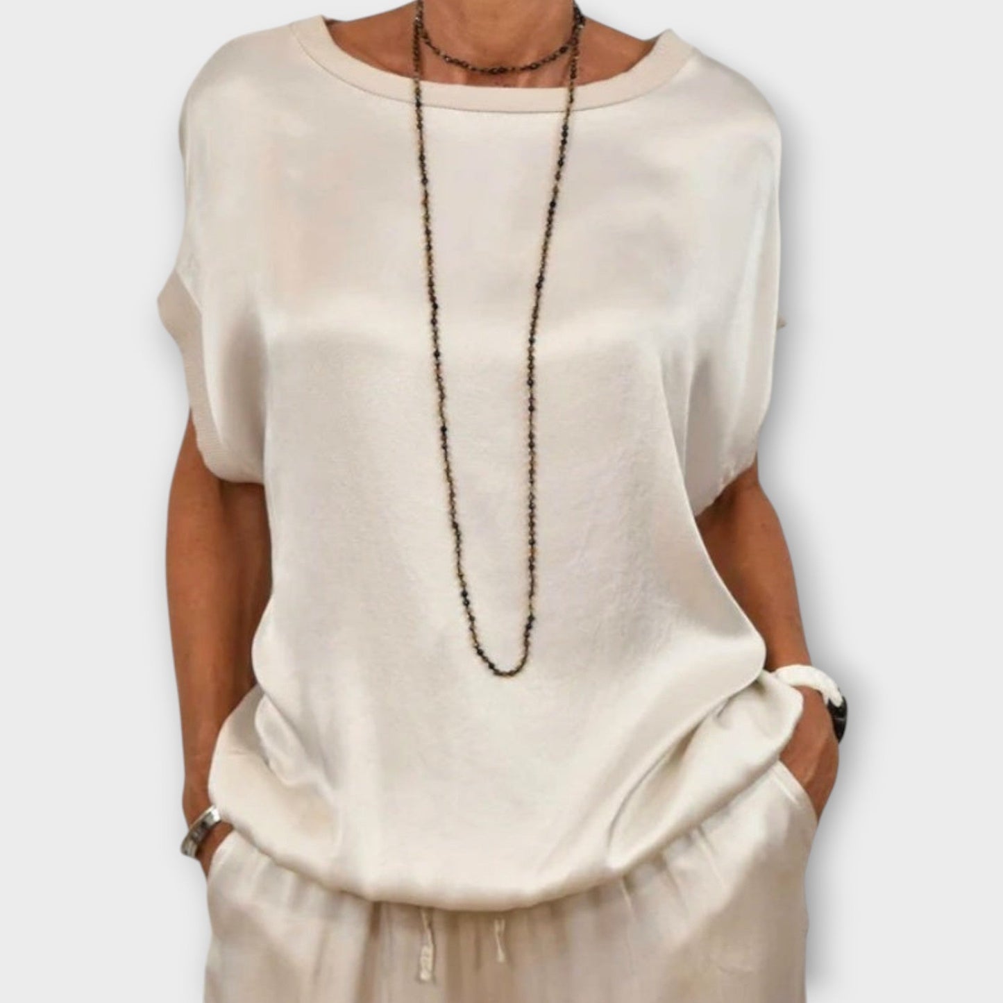 Set due pezzi in satin luxe